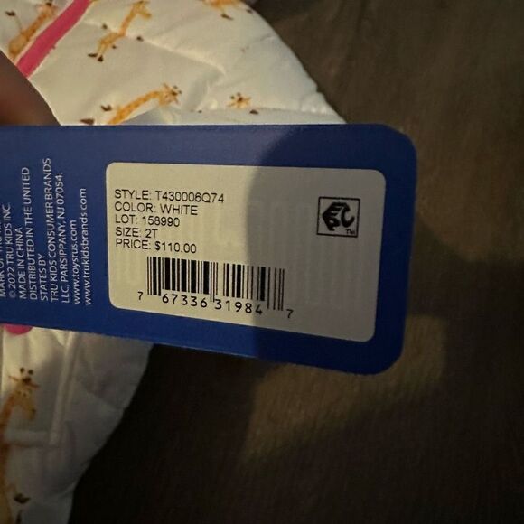 TOYS R US heavy weight girls puffer with lining and color popped Geoffrey 2T - Picture 4 of 10